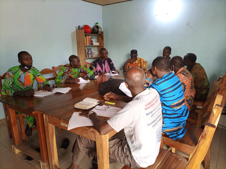 oyɛ ɛmɛ yexe ni trɔ xlɛ Mawu xo 