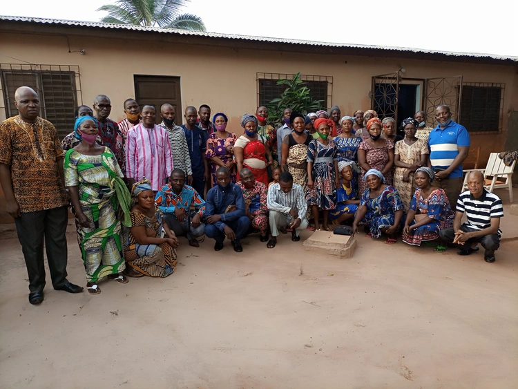 ɛɖɛ xixo osun fifotɔn 